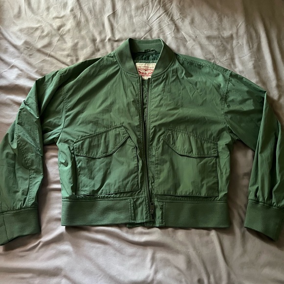 Levi's Jackets & Blazers - Levi's Green Bomber Jacket
